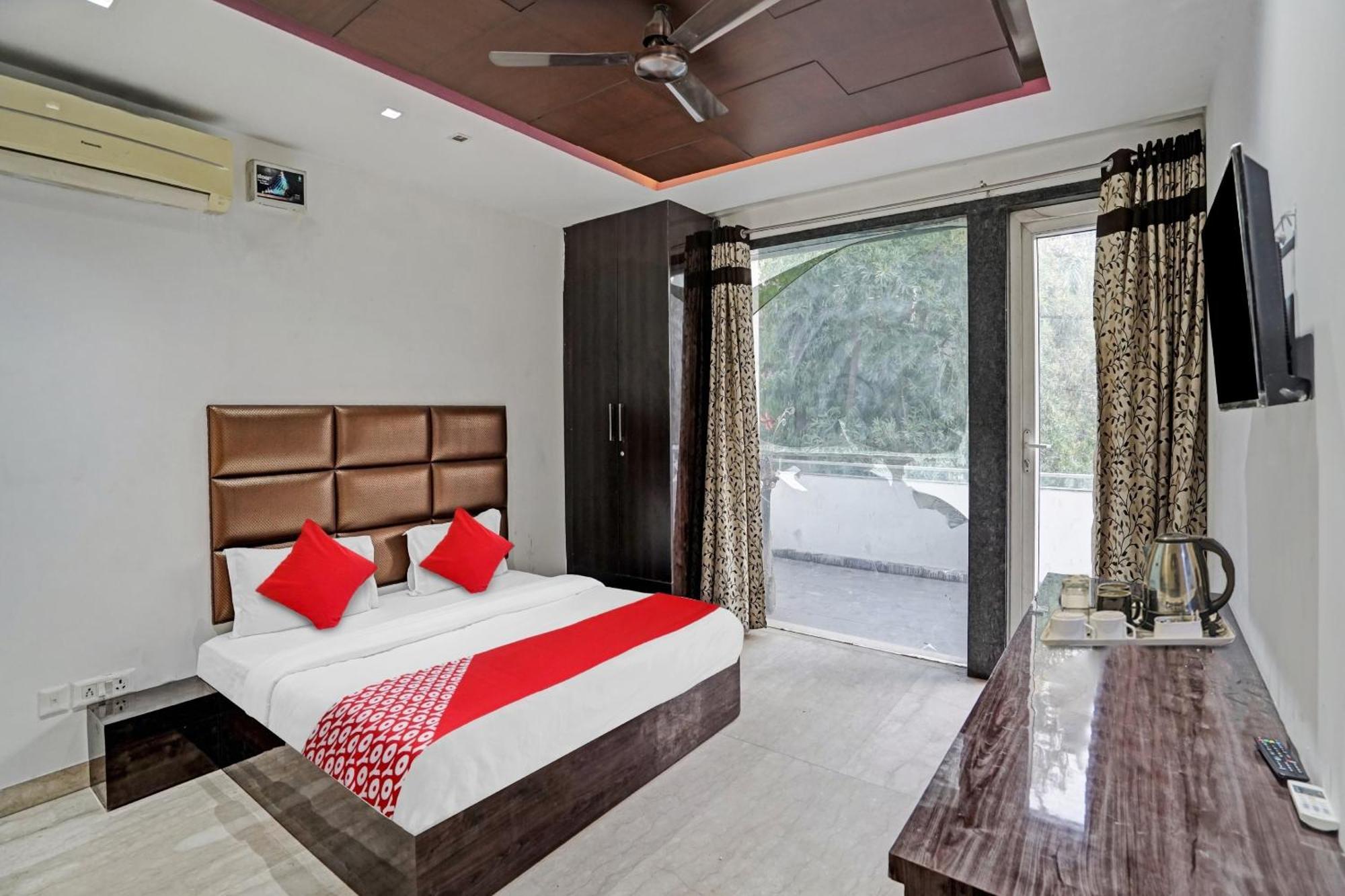 Hotel O South Galaxy นิวเดลี ภายนอก รูปภาพ