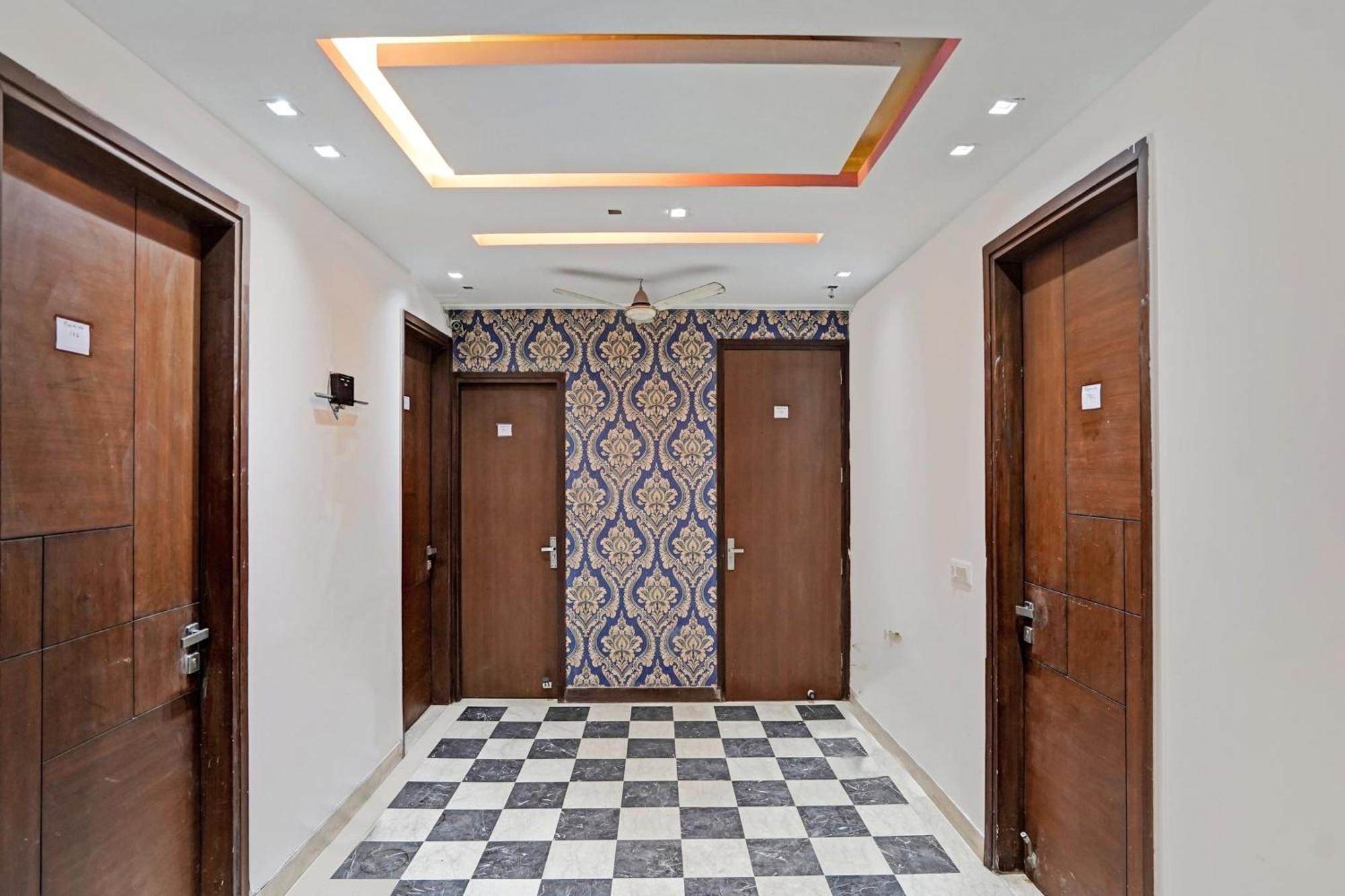 Hotel O South Galaxy นิวเดลี ภายนอก รูปภาพ